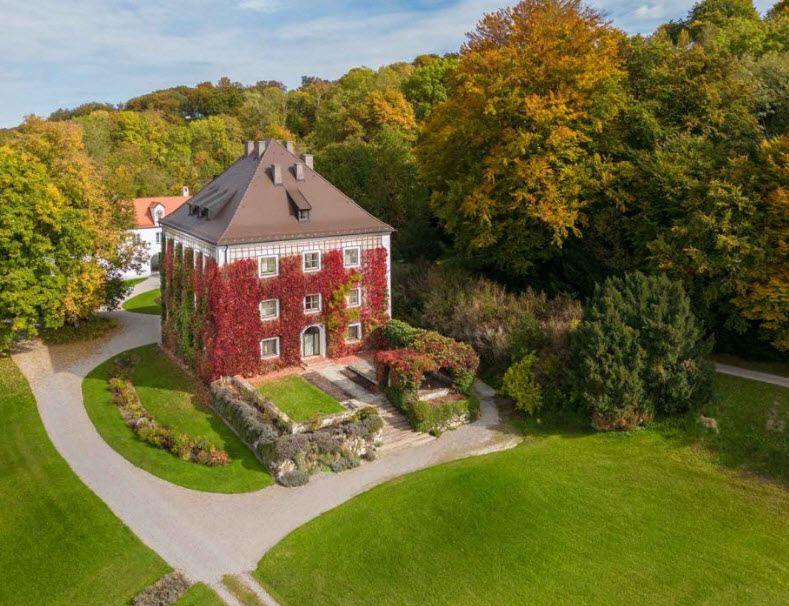 Schloss Berg, Germany